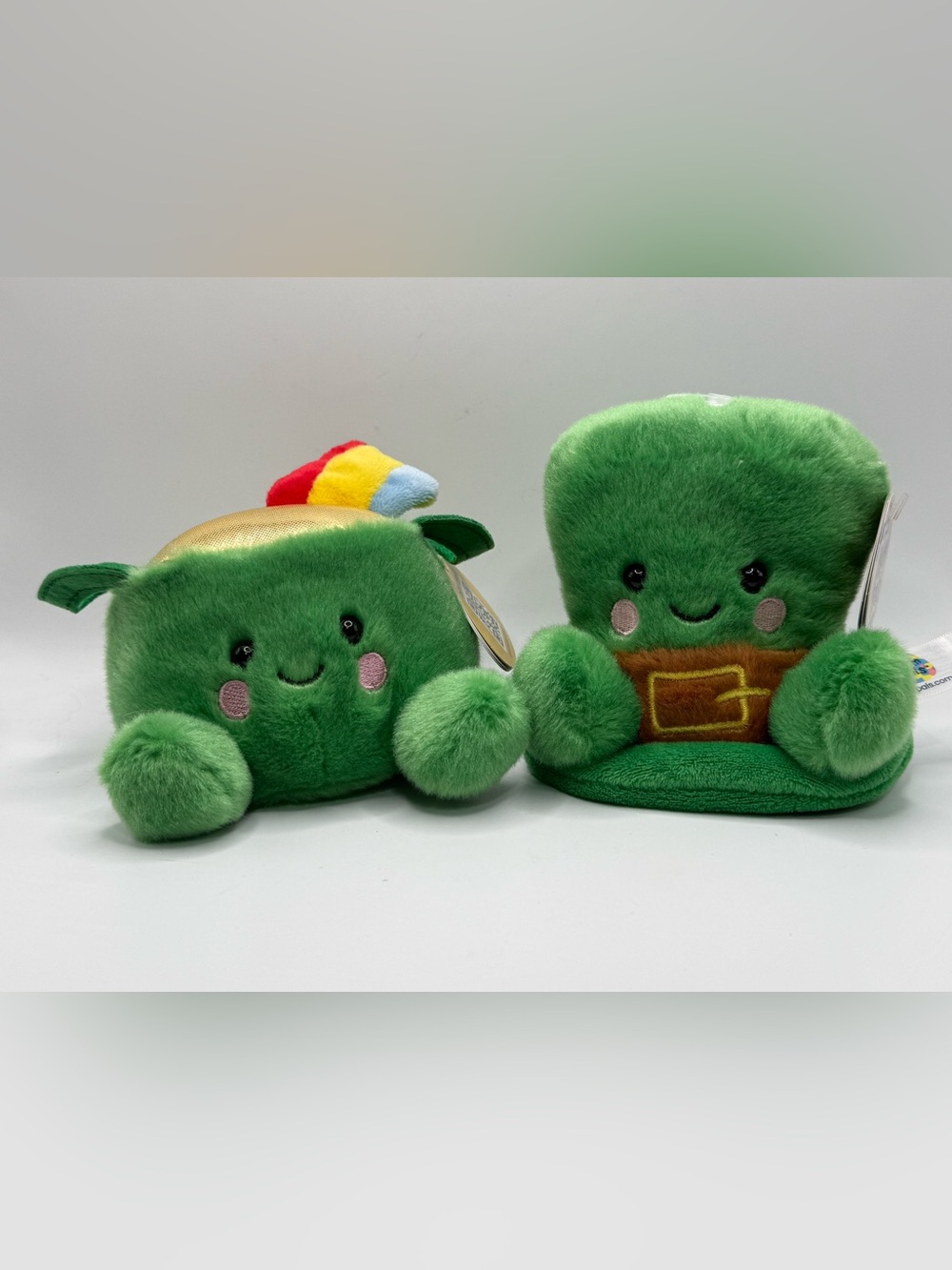 2 Aurora World Plush Palm Pals Finnigan leprechaun hat & Ciara pot of gold new